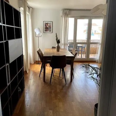Joli Avec Terrasse * Montrouge